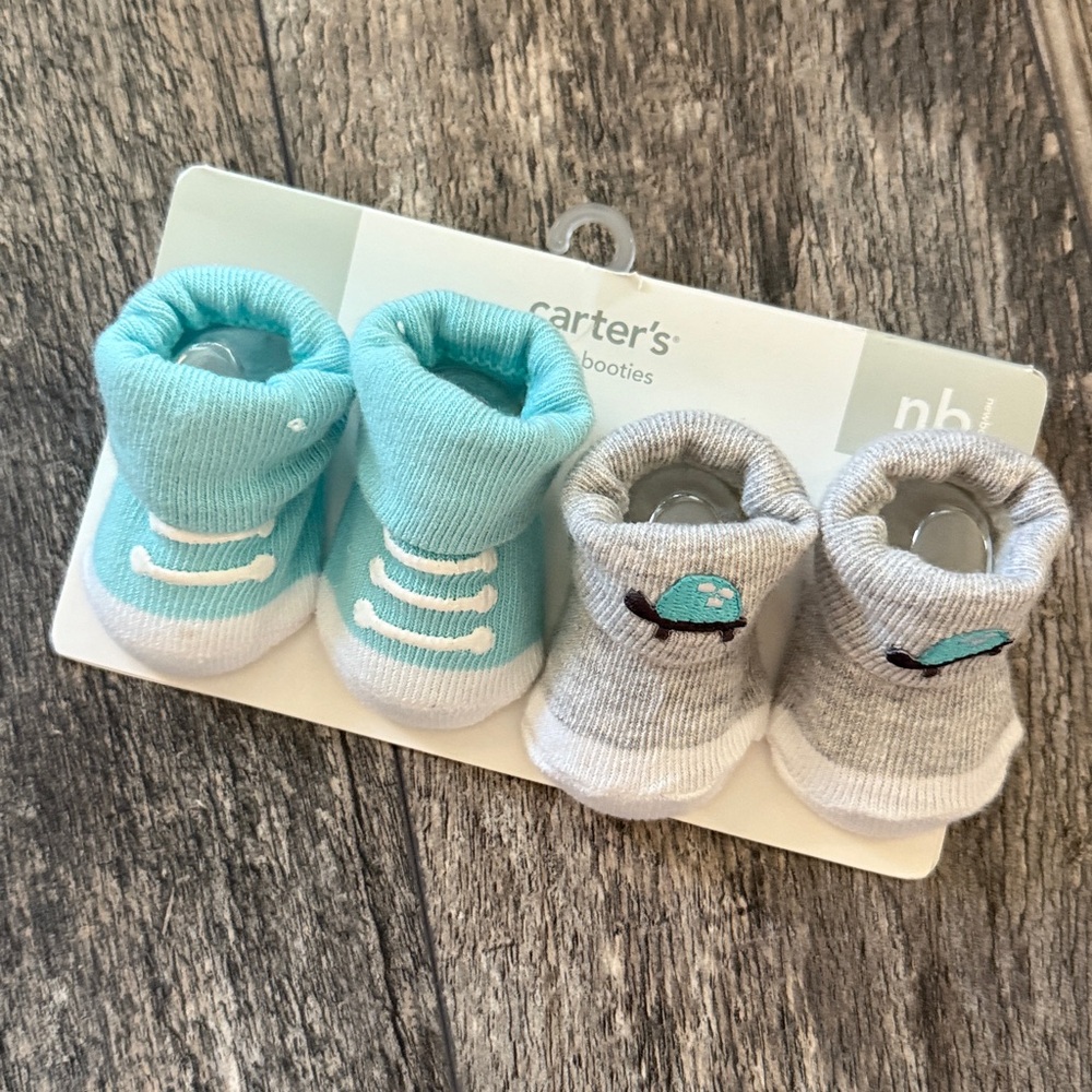 Carter's Baby boy newborn booties socks set of 2 turtle new